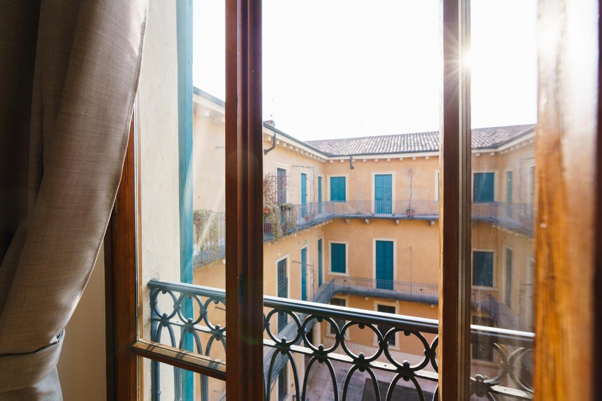 Apartmán Residenza Cattaneo Verona Exteriér fotografie